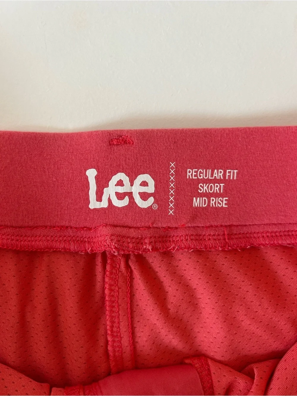 Lee skort vivid